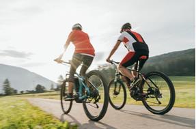 10 consigli per pedalare in mountain bike e in ebike in modo sostenibile