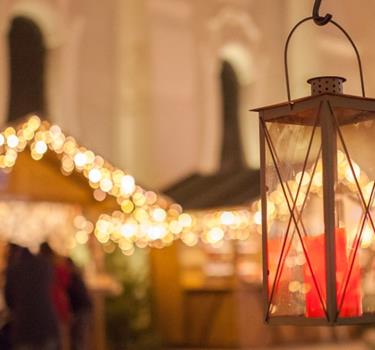 weihnachtsmarkt-1300x502