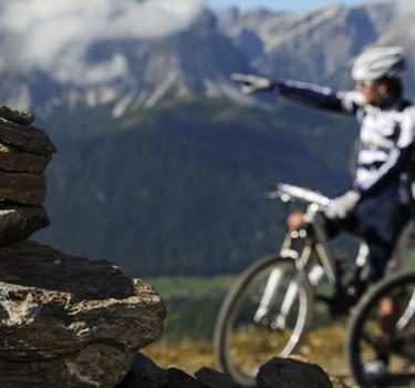 Andare in bici nelle Dolomiti